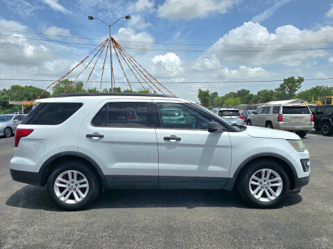 2016 Ford Explorer