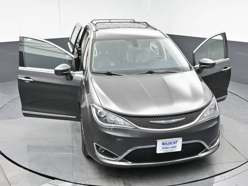 2020 Chrysler Pacifica Touring L Plus