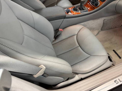 2004 Mercedes-Benz SL-Class SL 500