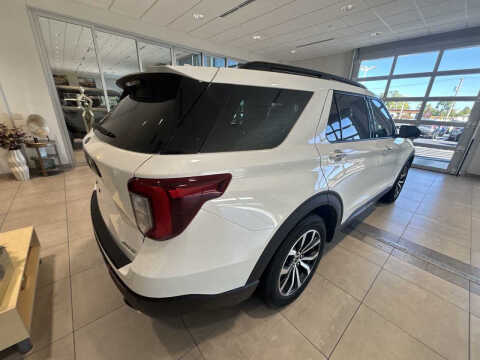 2022 Ford Explorer ST-Line