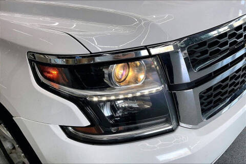 2016 Chevrolet Suburban LS