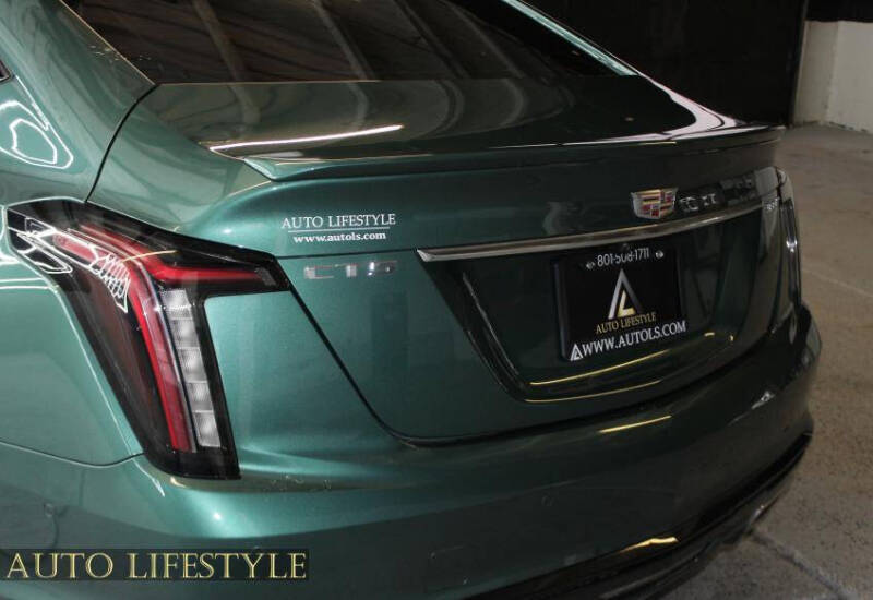 2025 Cadillac CT5 Sport