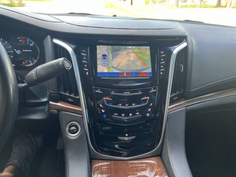 2020 Cadillac Escalade ESV Premium Luxury