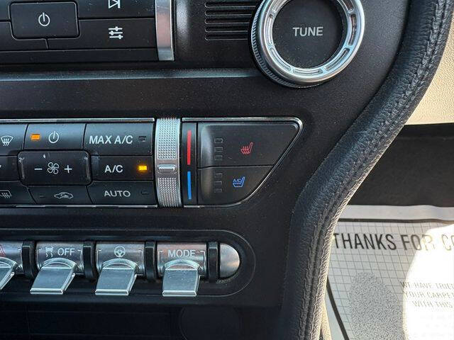 2022 Ford Mustang EcoBoost