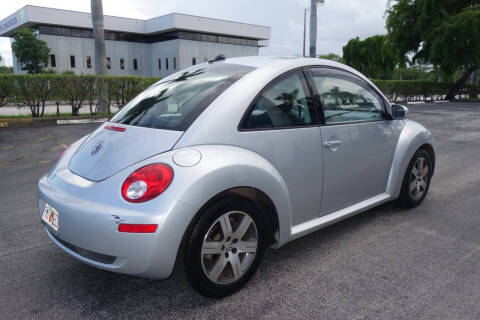 2006 Volkswagen New Beetle 2.5