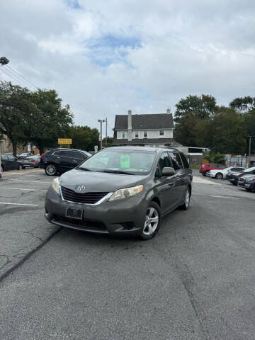 2011 Toyota Sienna