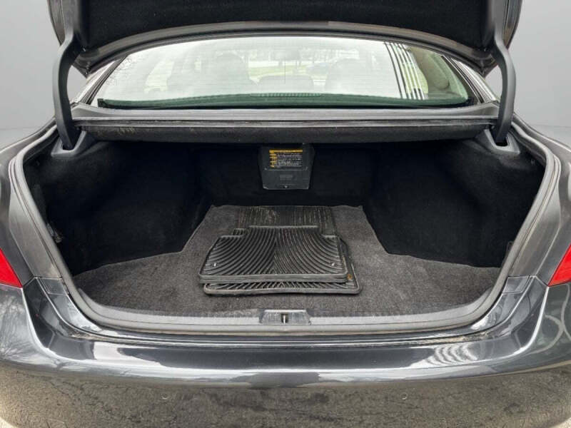 2007 Lexus LS 460