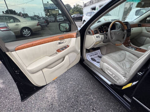 2004 Lexus LS 430