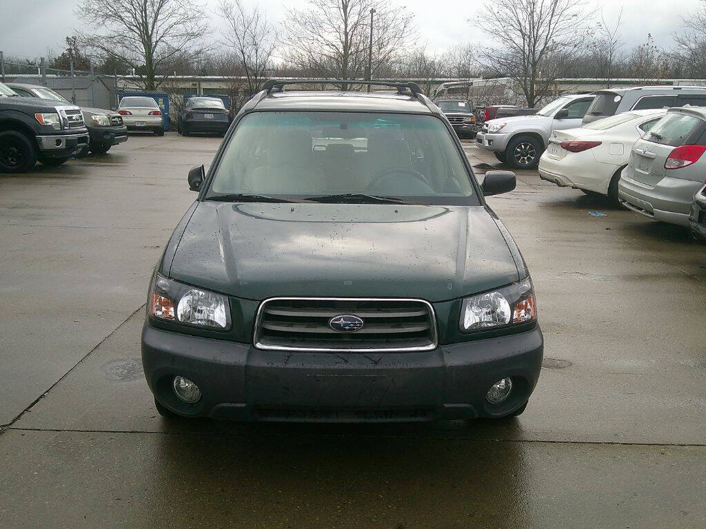Dk. Green 2004 Subaru Forester X AWD X 4dr Wagon 2