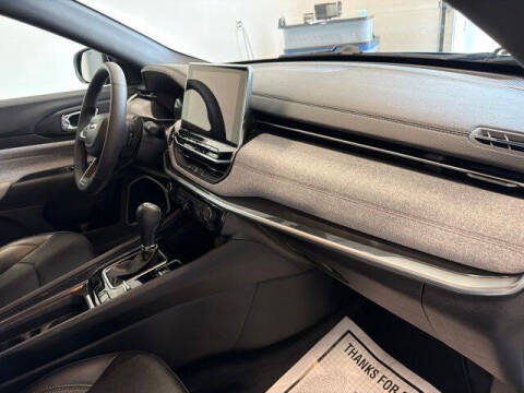 2024 Jeep Compass Latitude Lux