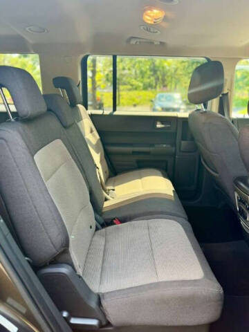 2011 Ford Flex SE