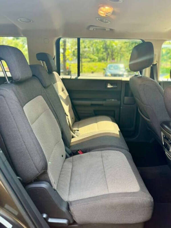 2011 Ford Flex SE