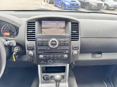 2012 Nissan Pathfinder SV