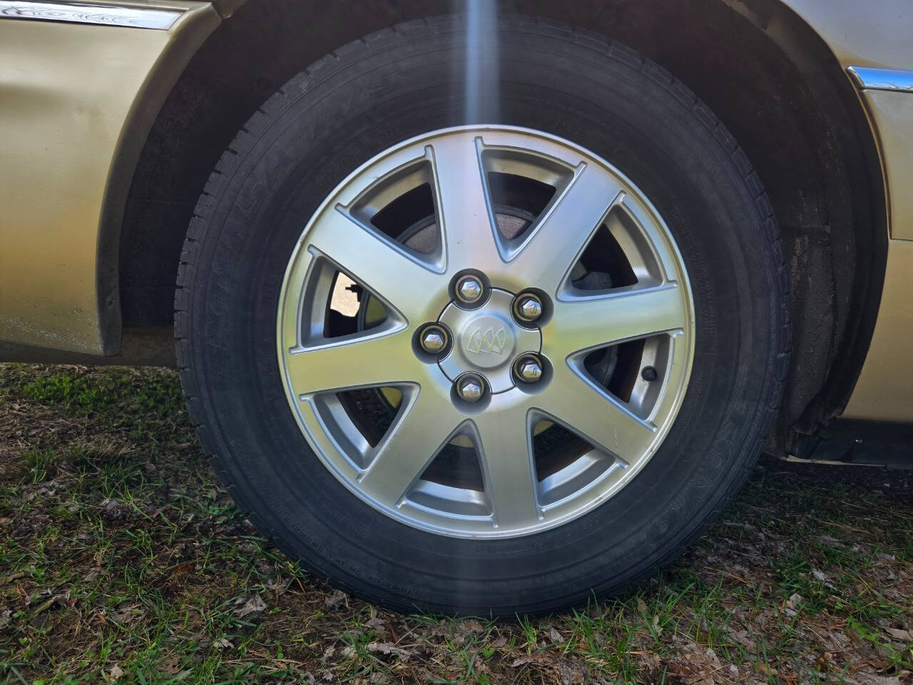 2005 Buick Park Avenue 43