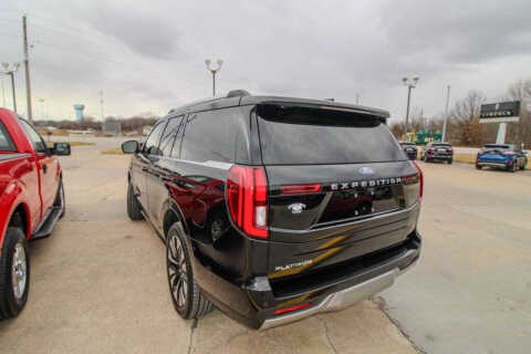 2025 Ford Expedition Platinum