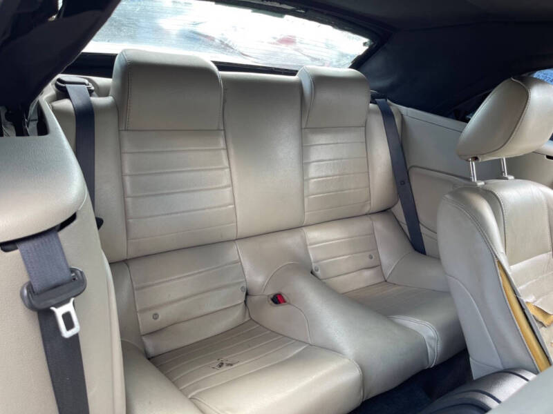 2010 Ford Mustang V6