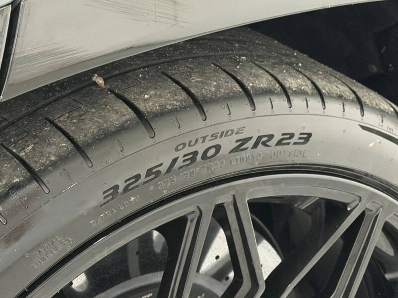 2025 Lamborghini Urus SE