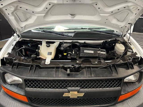 2017 Chevrolet Express 2500