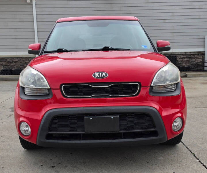 2013 Kia Soul +