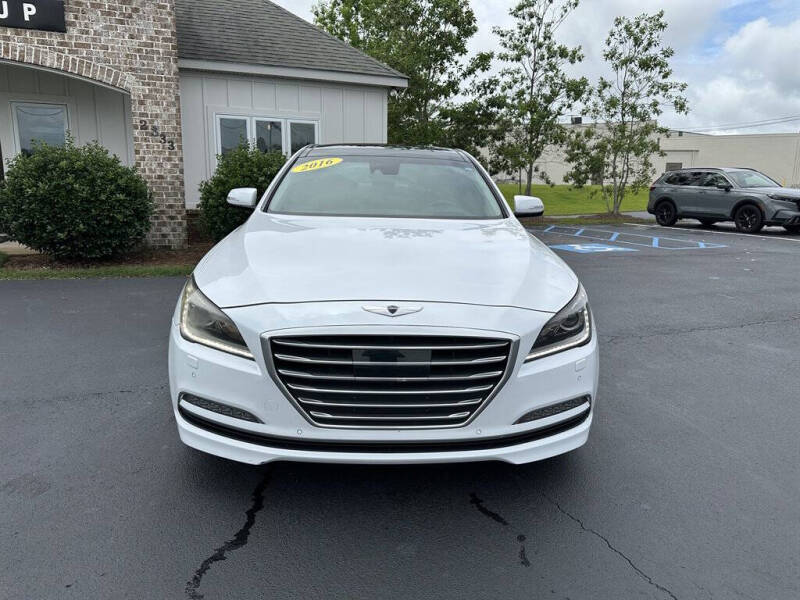 2016 Hyundai Genesis