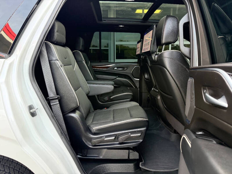 2023 Cadillac Escalade Premium Luxury