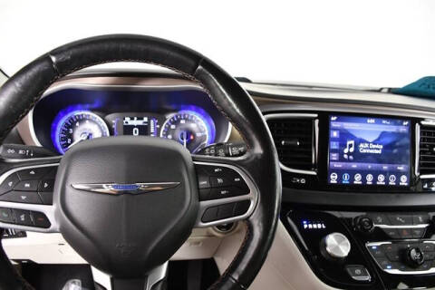 2019 Chrysler Pacifica Touring L