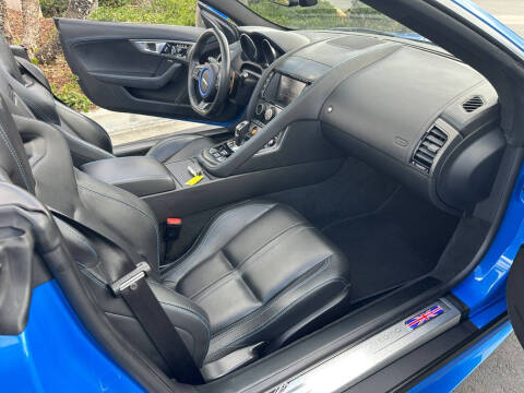 2017 Jaguar F-TYPE S British Design Edition