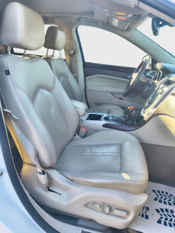 2010 Cadillac SRX Luxury Collection