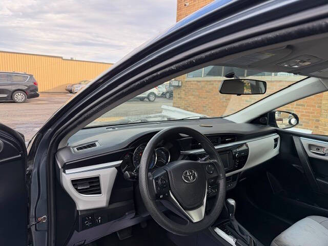 2016 Toyota Corolla LE