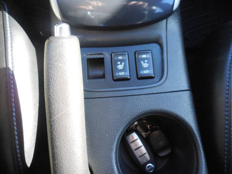 2017 Nissan Sentra SR