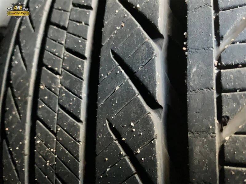 2025 BMW 5 Series 530i