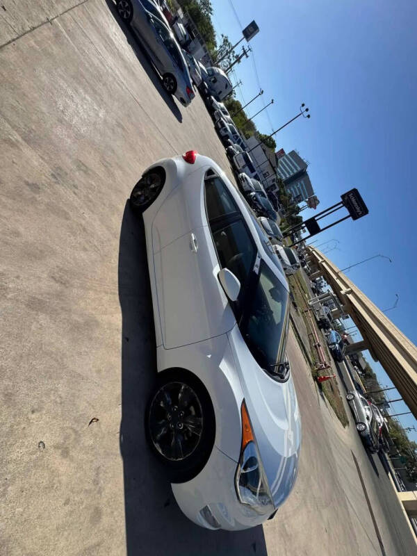 2016 Hyundai Veloster