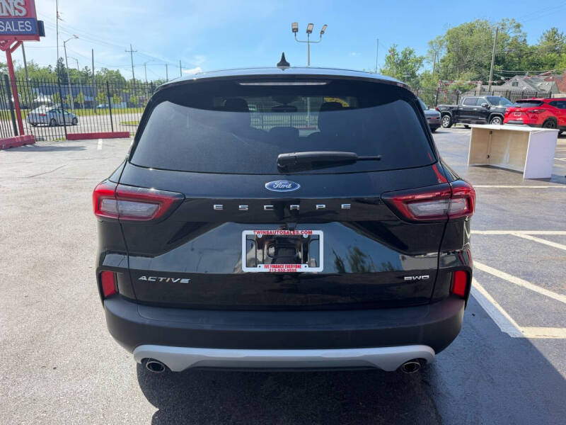 2025 Ford Escape Active