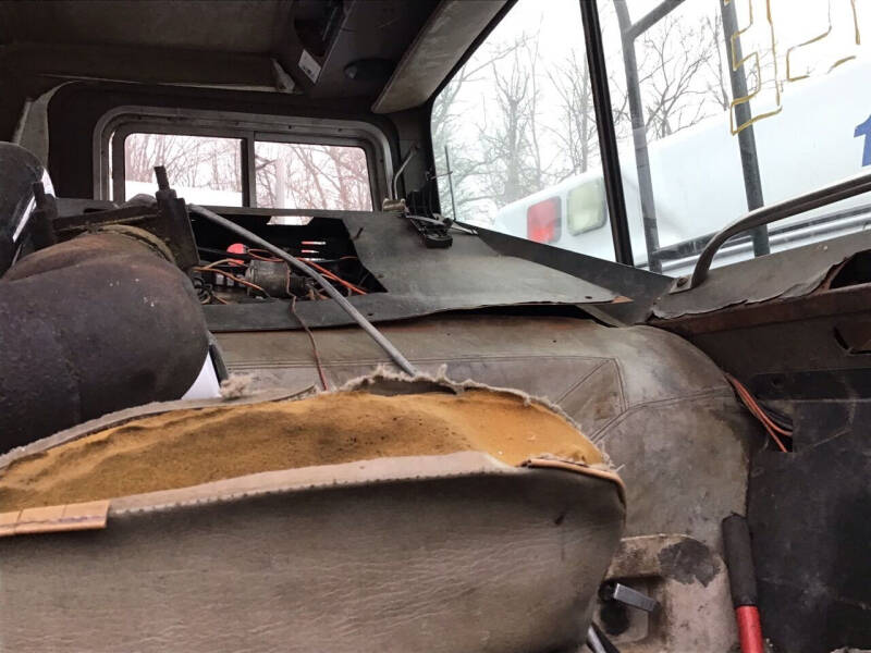 1988 Mack MR685S