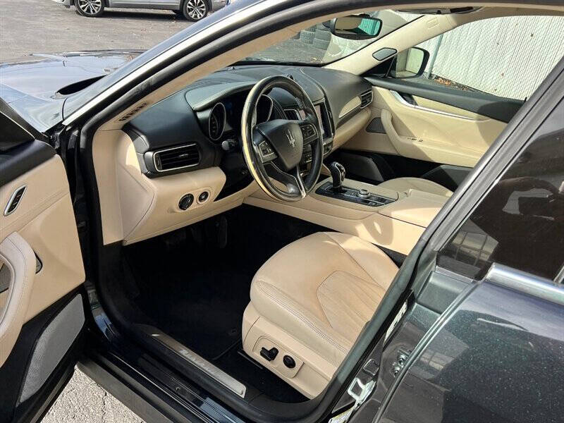 2017 Maserati Levante