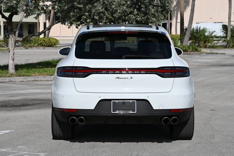 2021 Porsche Macan S