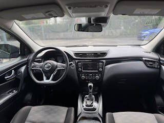 2020 Nissan Rogue Sport SV