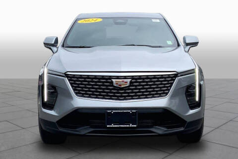 2024 Cadillac XT4 Luxury