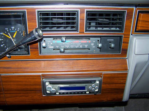 1988 Lincoln Town Car Signature