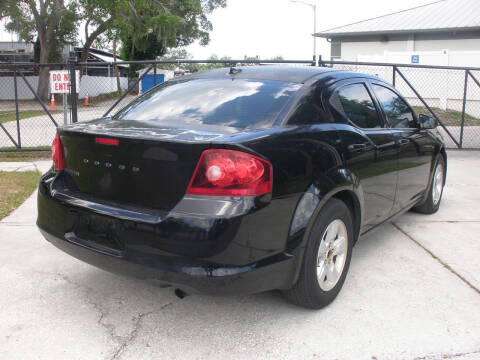 2013 Dodge Avenger SE