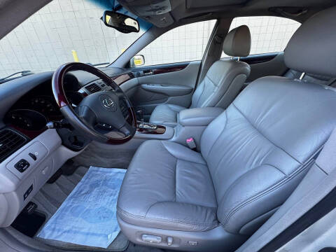 2004 Lexus ES 330