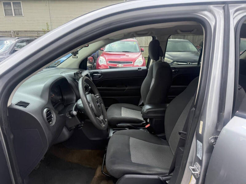 2016 Jeep Compass Sport