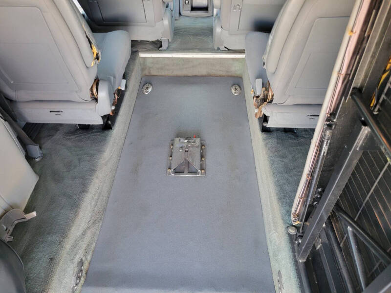 2008 Dodge WHEELCHAIR VAN