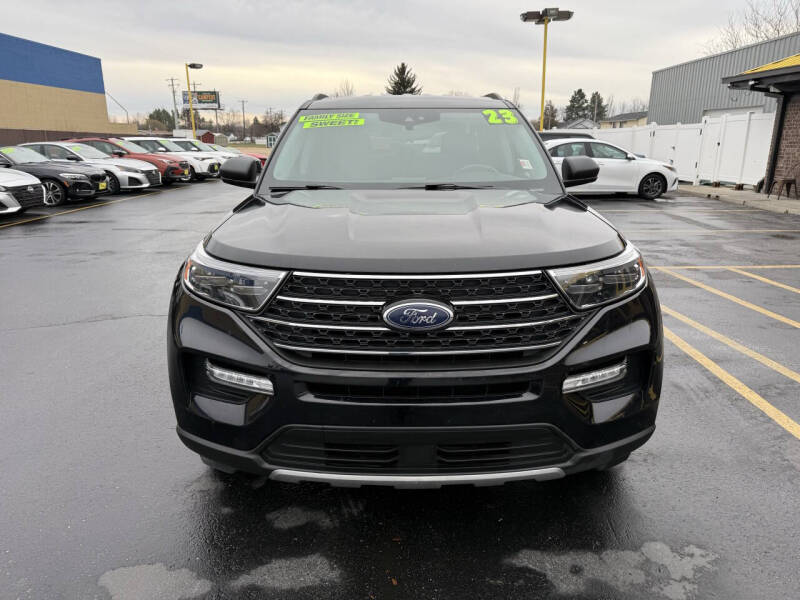 2023 Ford Explorer XLT