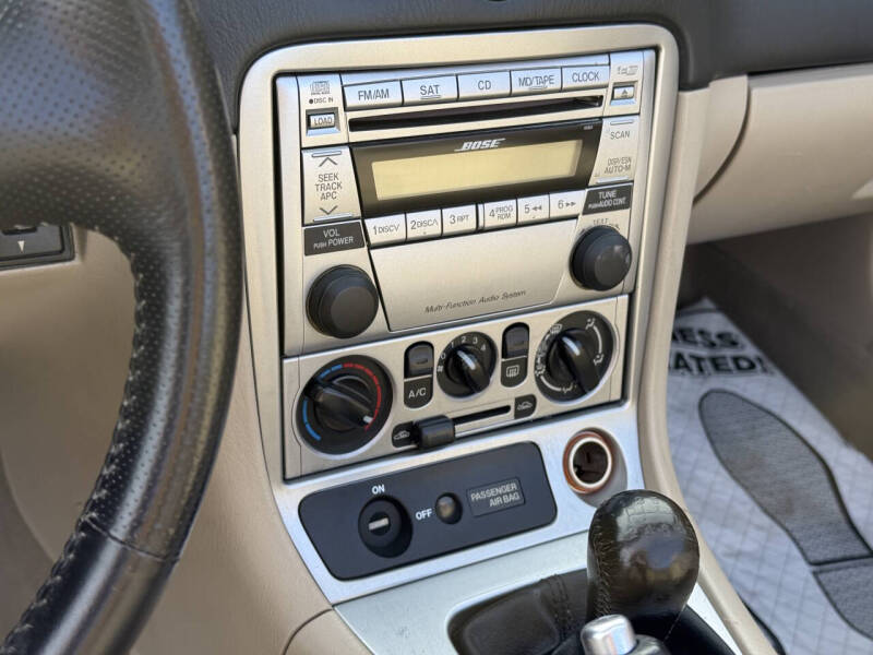 2004 Mazda MX-5 Miata LS