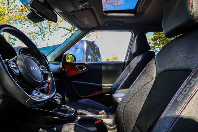 2023 Kia Soul GT-Line