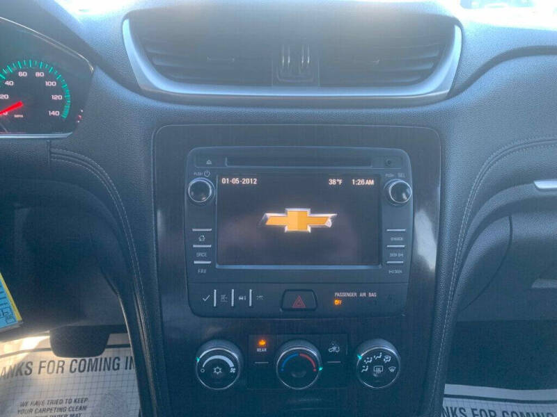 2017 Chevrolet Traverse LT