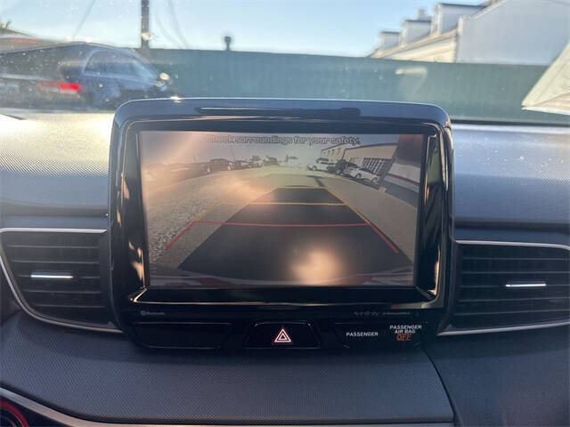 2020 Hyundai Veloster