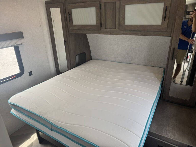 2022 Forest River Salem Midwest 27RK