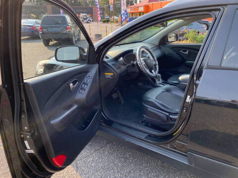 2011 Hyundai Tucson GLS